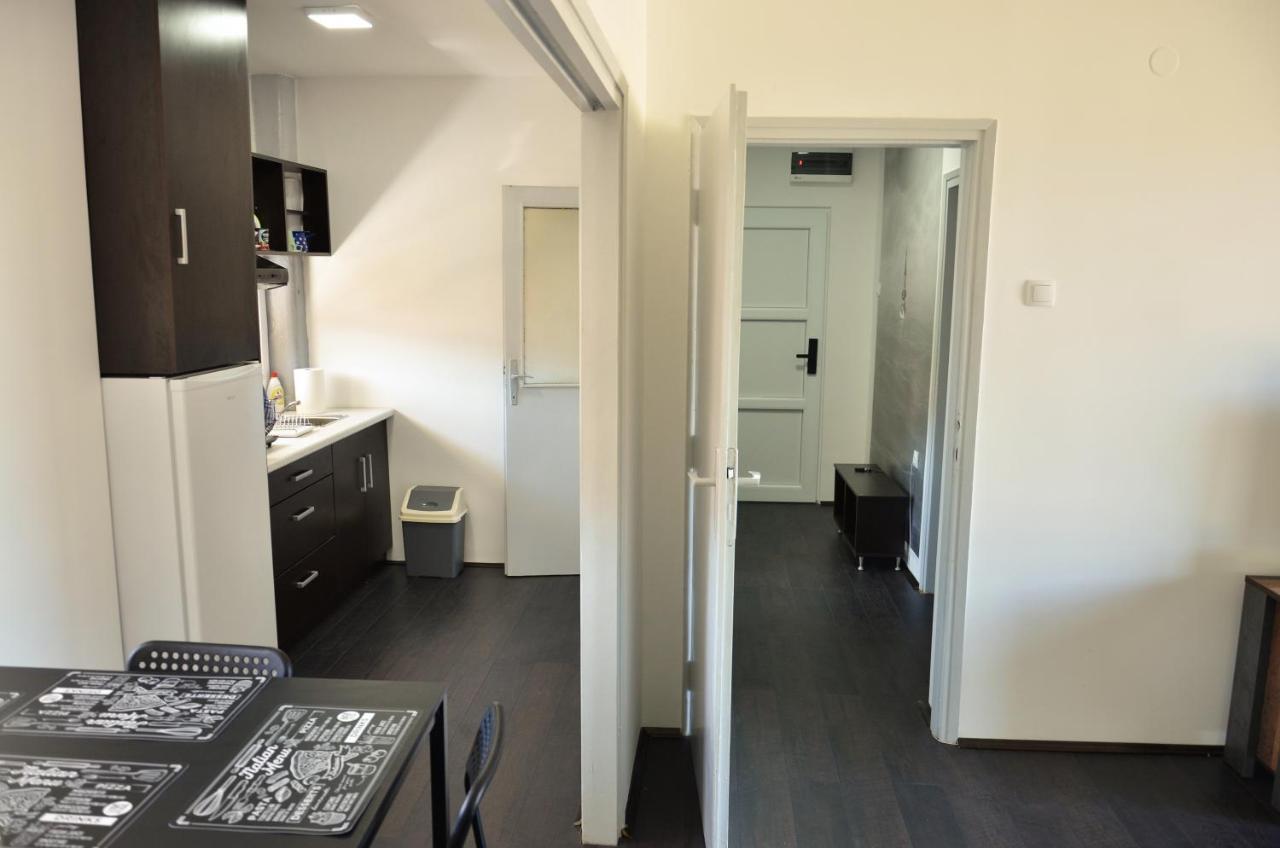 Apartman Terassa โดนยี มิลาโนวัซ ภายนอก รูปภาพ