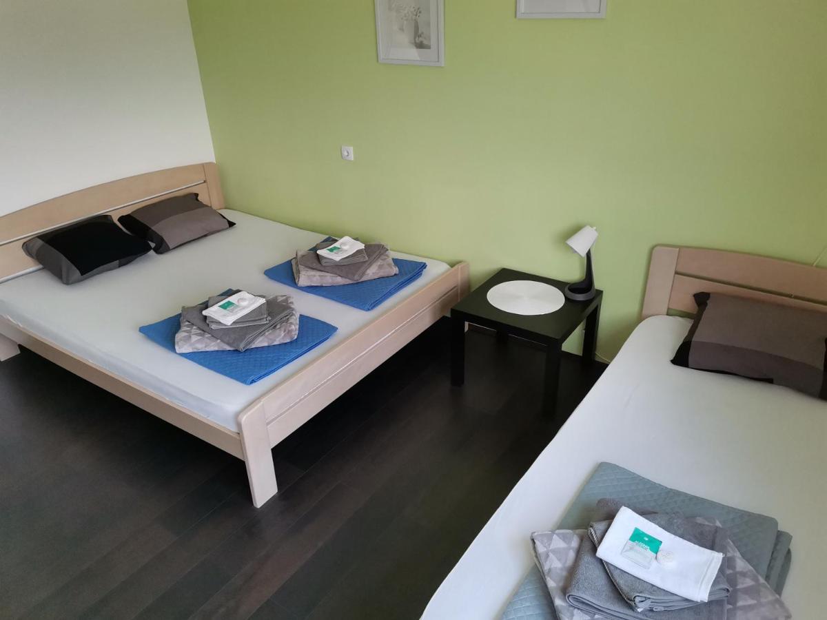 Apartman Terassa โดนยี มิลาโนวัซ ภายนอก รูปภาพ