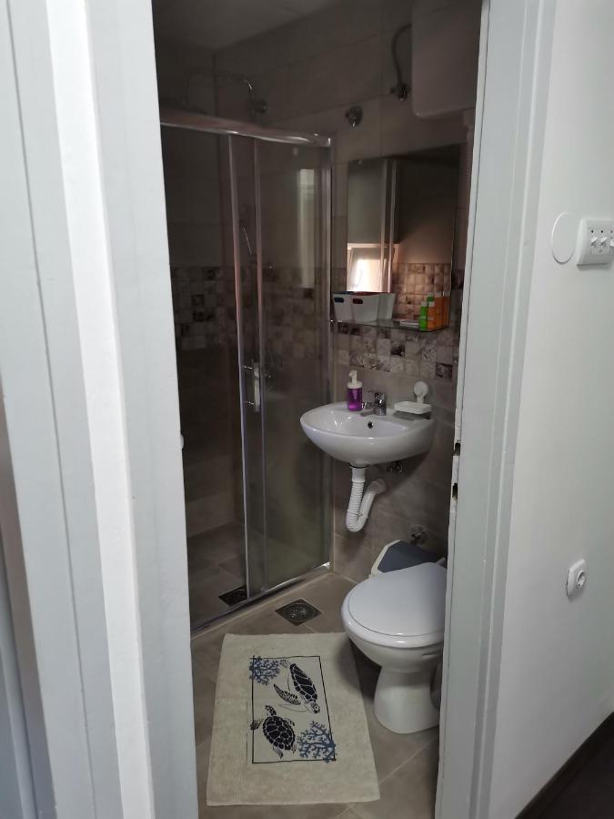 Apartman Terassa โดนยี มิลาโนวัซ ภายนอก รูปภาพ