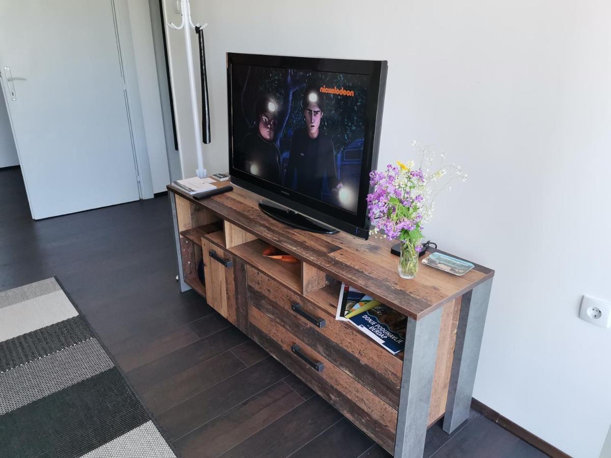 Apartman Terassa โดนยี มิลาโนวัซ ภายนอก รูปภาพ