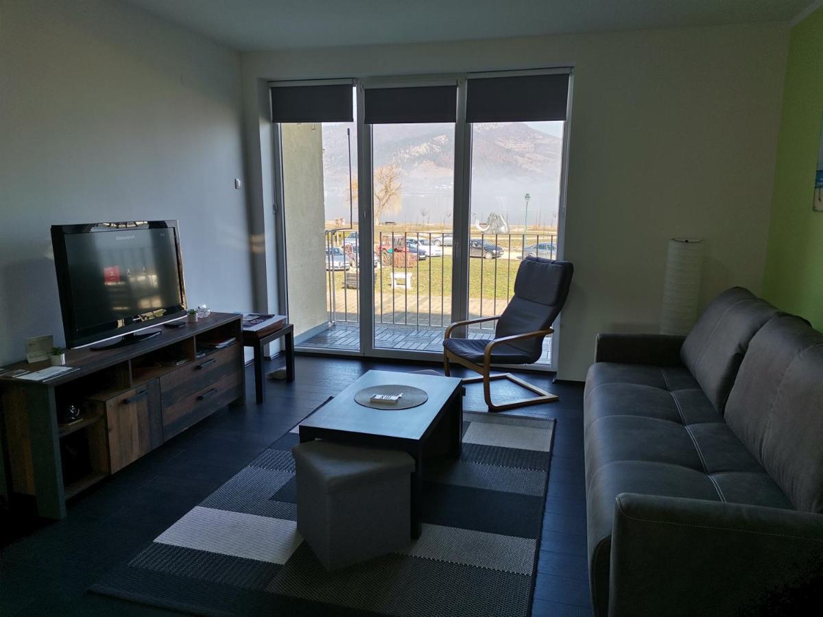 Apartman Terassa โดนยี มิลาโนวัซ ภายนอก รูปภาพ